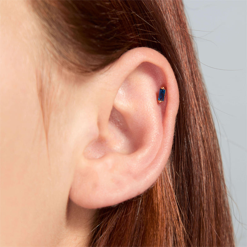 Navy Single Baguette Piercing